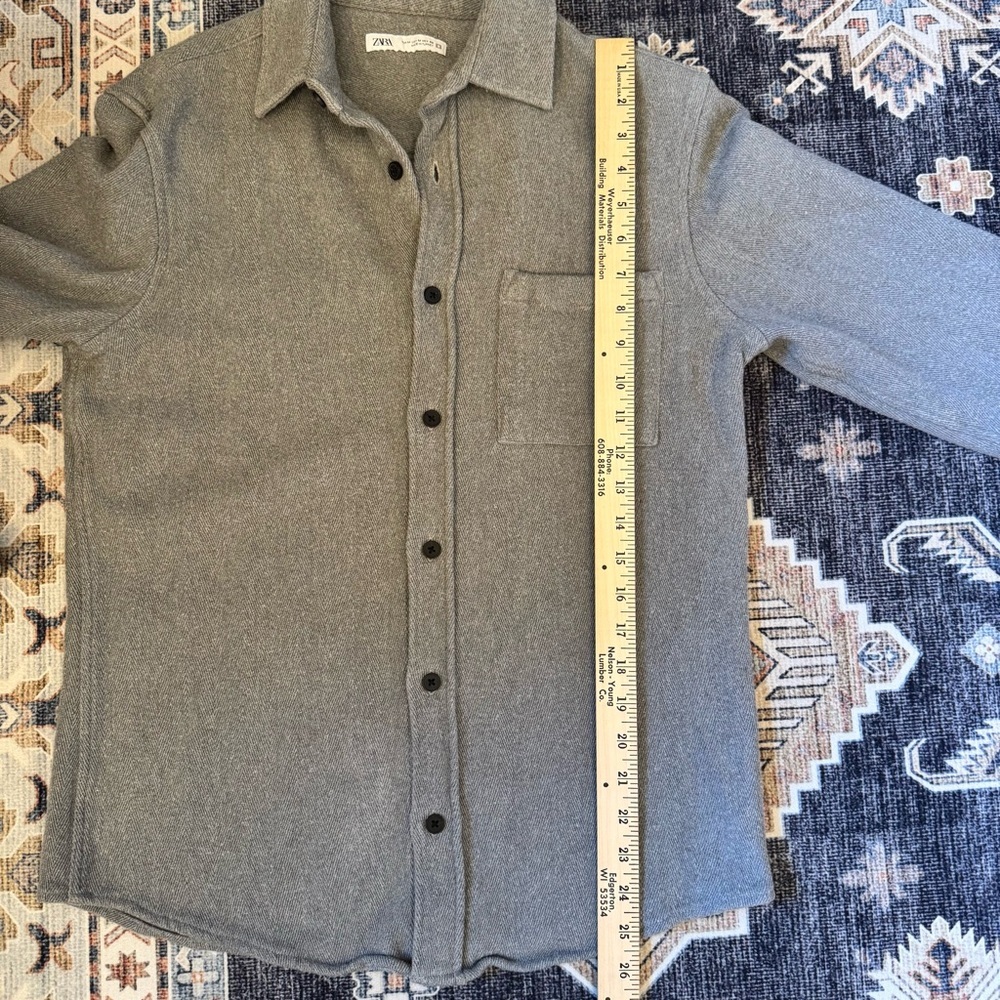 Zara Men’s Gray 100% Cotton Herringbone Shacket Sweater Button Down Size Medium - Picture 13 of 14